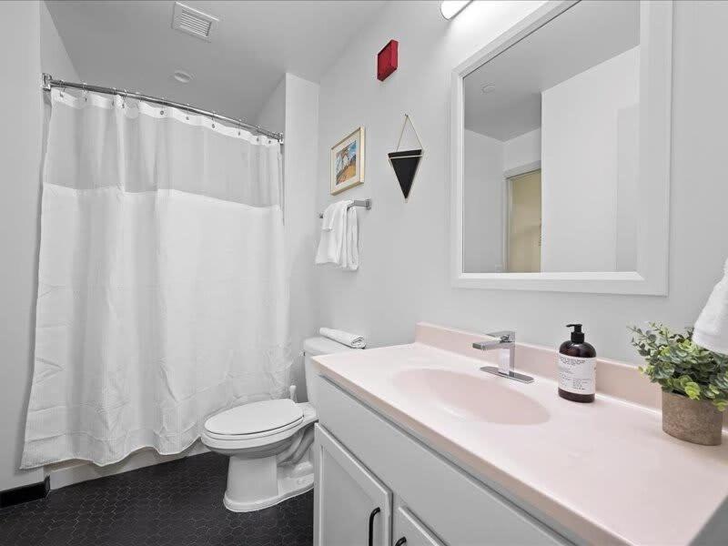 Cozysuites Historic 1br, Downtown Apartamento